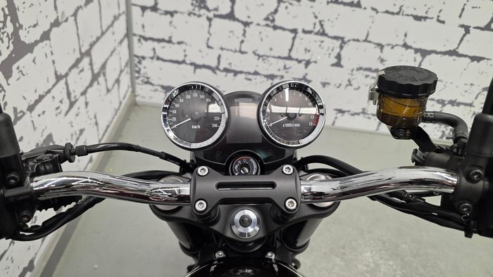 2026 Kawasaki Z900RS (Z900C) Z Red