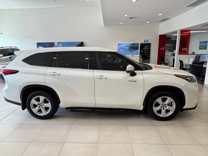2021 Toyota Kluger Hybrid