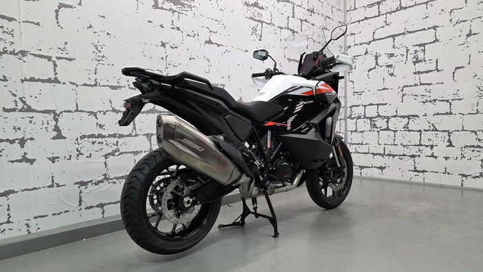2026 KTM 1390 Super Adventure S Evo Super Adventure Black