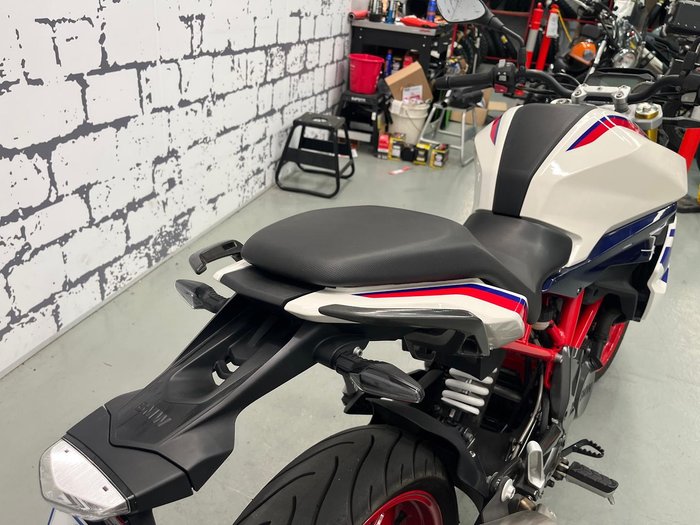 2021 BMW G 310 R G 310