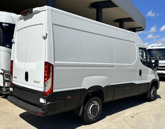2025 Iveco Daily 42S18V