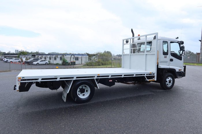 2007 Isuzu F Series FRR 550