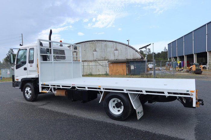 2007 Isuzu F Series FRR 550