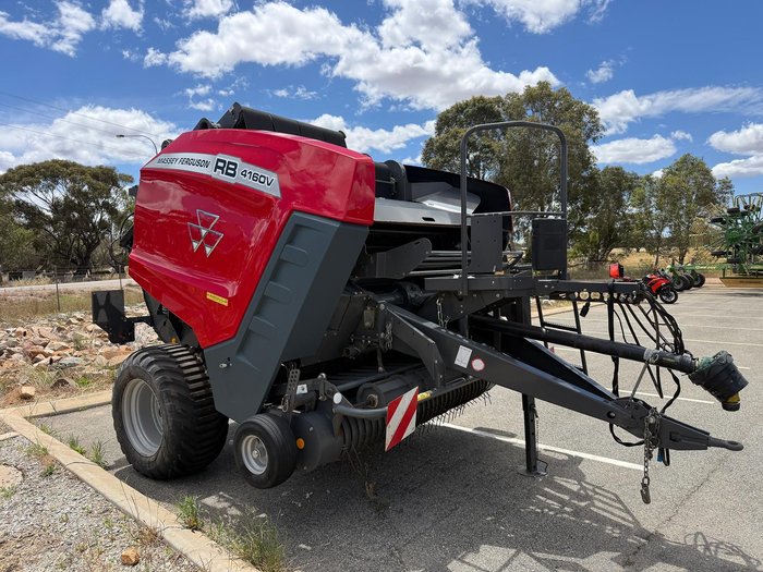 Massey Ferguson V160