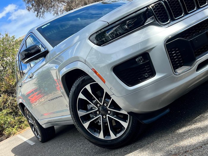 2022 Jeep Grand Cherokee Overland