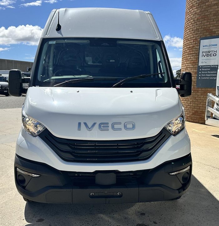 2025 Iveco Daily 42S18V