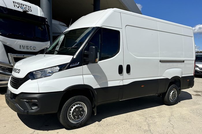 2025 Iveco Daily 42S18V