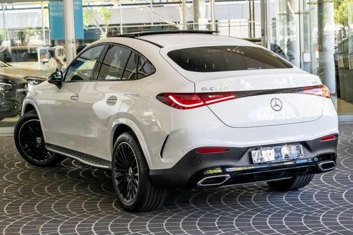 2026 Mercedes-Benz GLC-Class GLC300