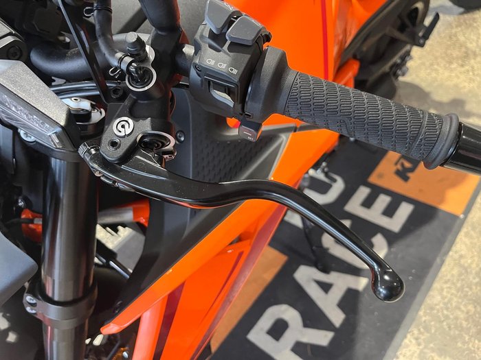 2026 KTM 1390 Super Duke R Super Duke Orange