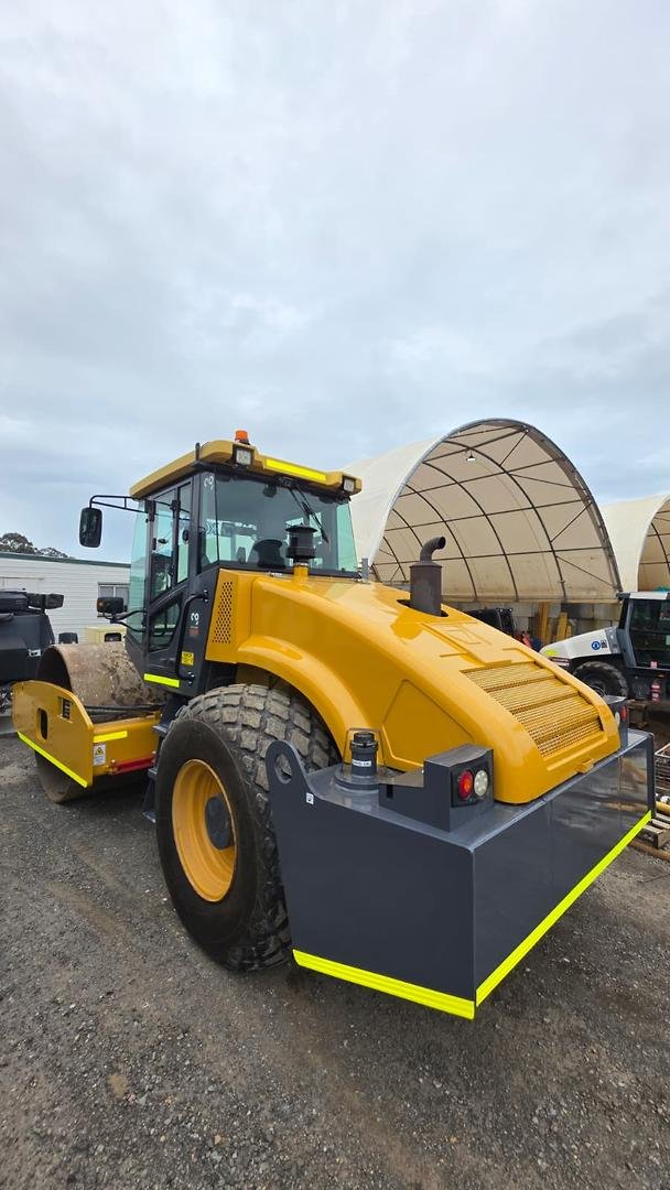 2022 XCMG XS123