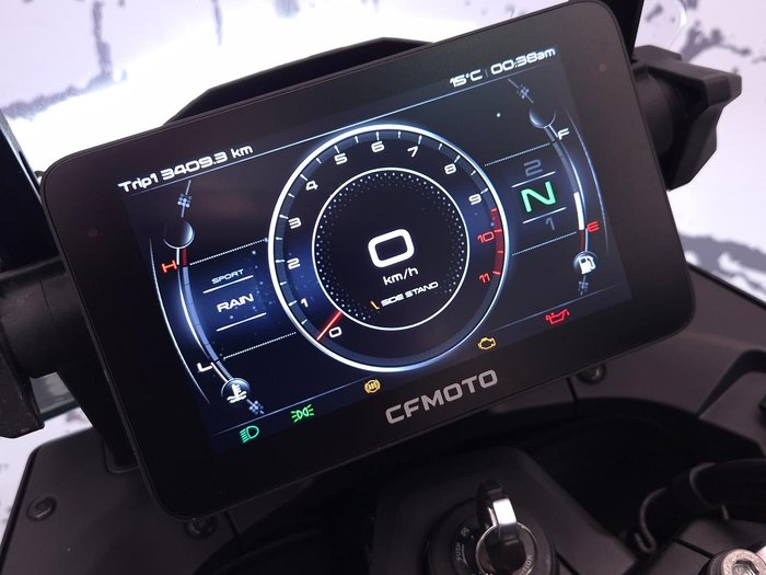 2022 CFMOTO 800MT Touring MT Yellow