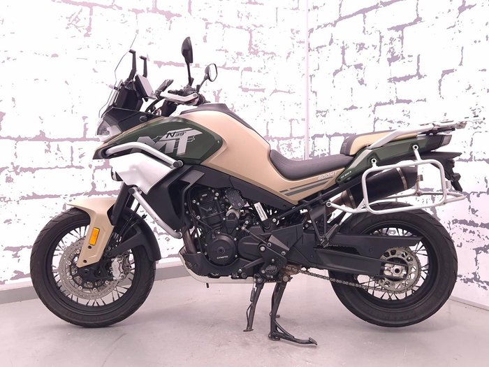 2022 CFMOTO 800MT Touring MT Yellow