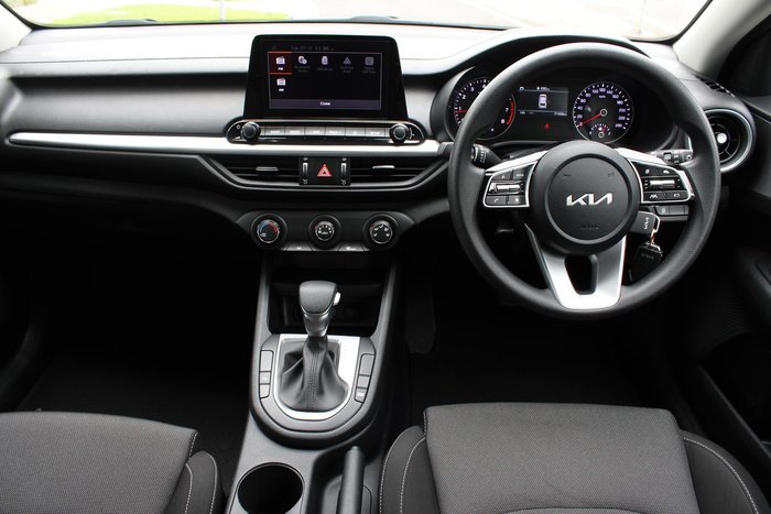 2024 Kia Cerato S