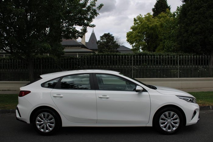 2024 Kia Cerato S