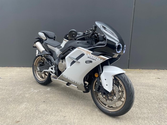 2025 CFMOTO 500 SR Voom