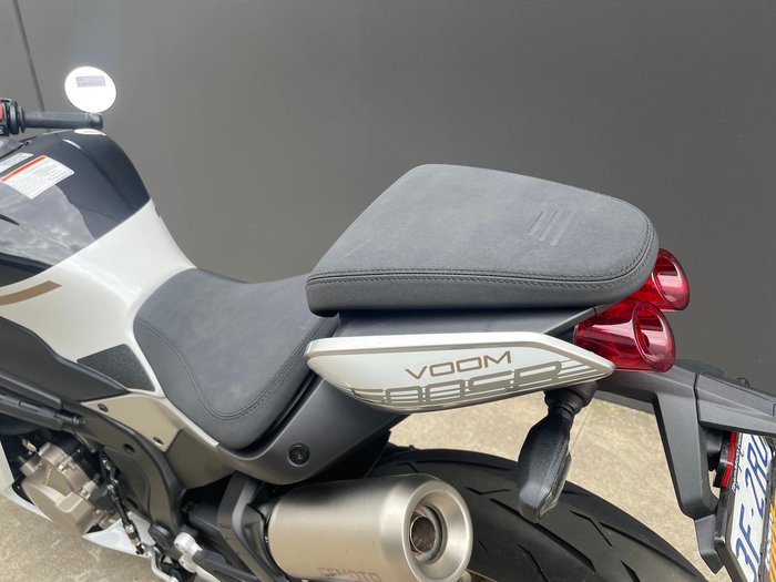 2025 CFMOTO 500 SR Voom SR White
