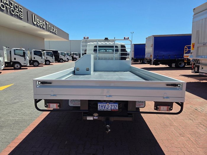 2022 Isuzu Npr65-190  Amt 3 Ton Crew Cab