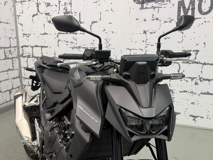 2025 Honda CB750 Hornet CB Black