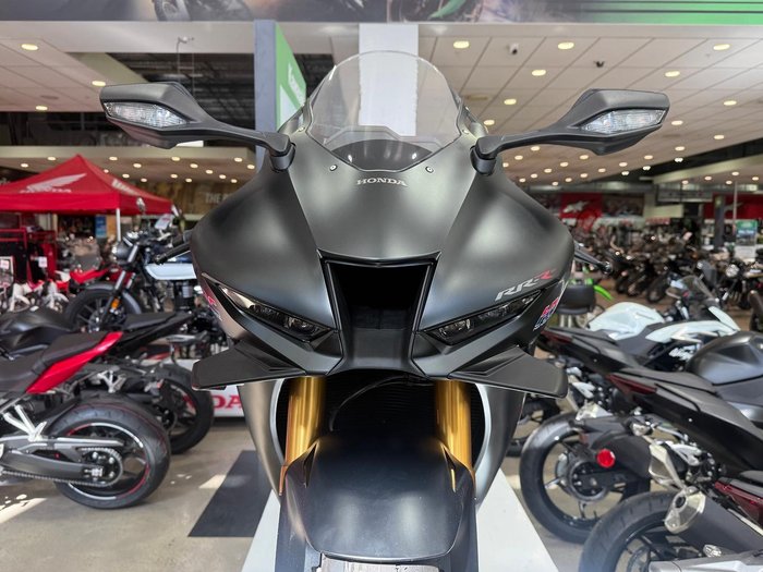 2026 Honda CBR1000RR-R SP ABS Fireblade Fireblade Black