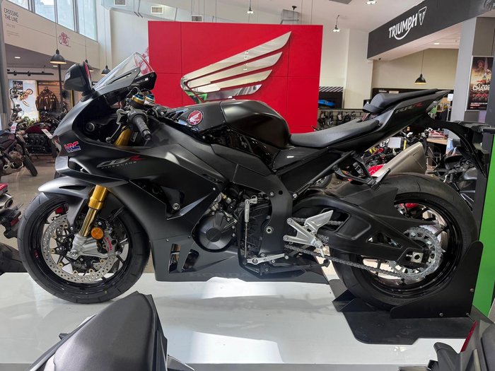 2026 Honda CBR1000RR-R SP ABS Fireblade Fireblade Black