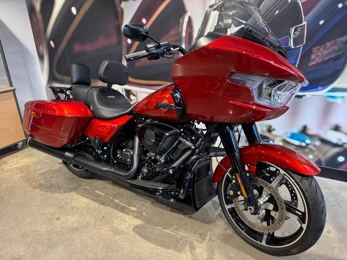 2025 Harley-Davidson Road Glide 117 (FLTRX)