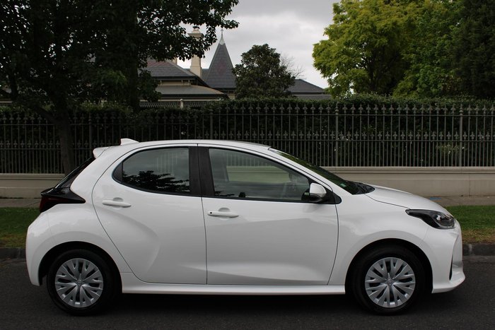 2023 Toyota Yaris Ascent Sport