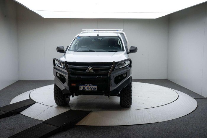 2022 Mitsubishi Triton
