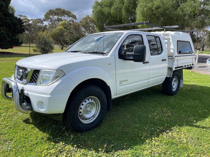 2012 Nissan Navara RX