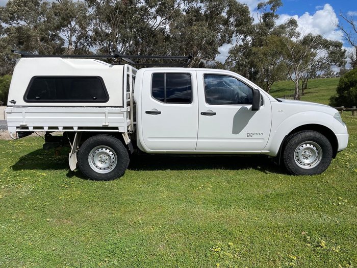 2012 Nissan Navara RX