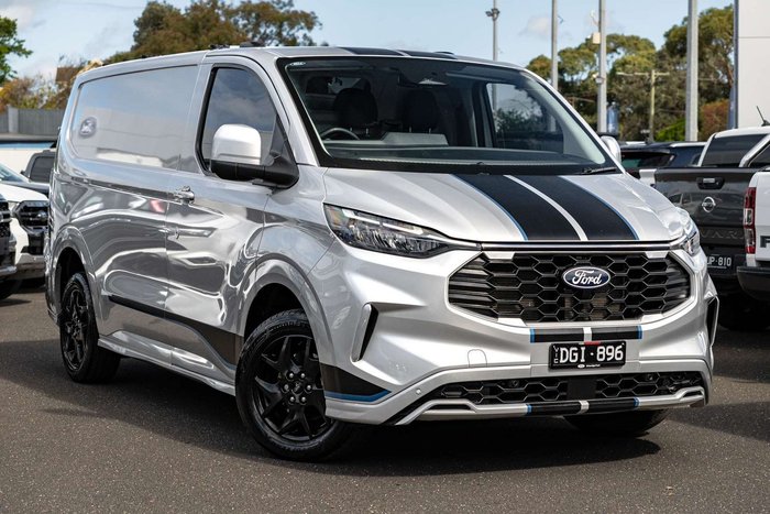 2024 Ford Transit Custom