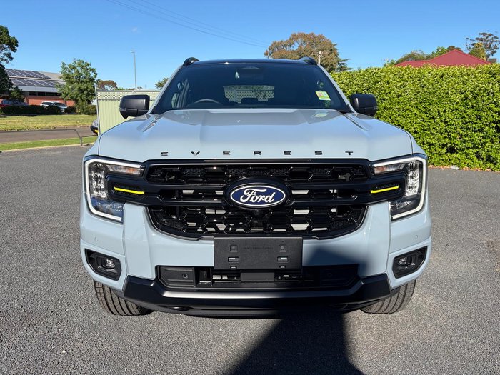 2026 Ford Everest Wolftrak