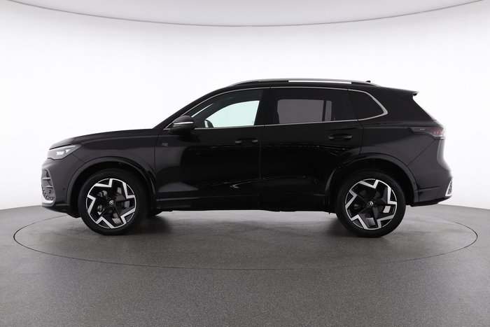 2026 Volkswagen Tiguan 150TSI R-Line
