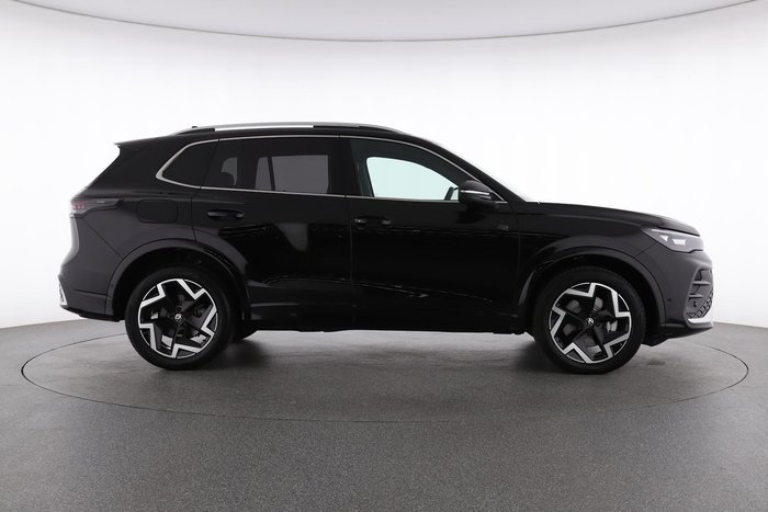 2026 Volkswagen Tiguan 150TSI R-Line