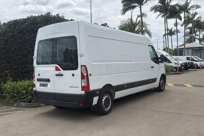 2024 Renault Master Pro 110kW