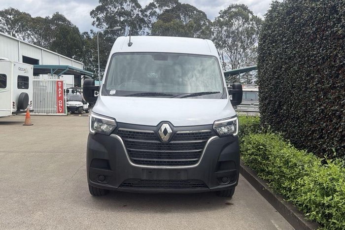 2024 Renault Master Pro 110kW