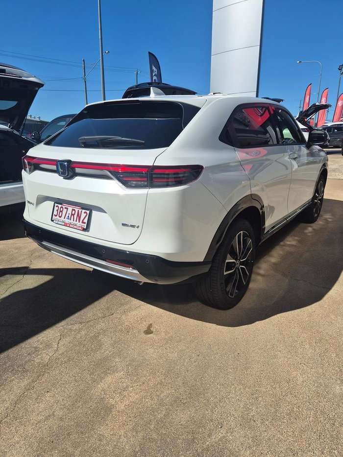 2025 Honda HR-V e:HEV X