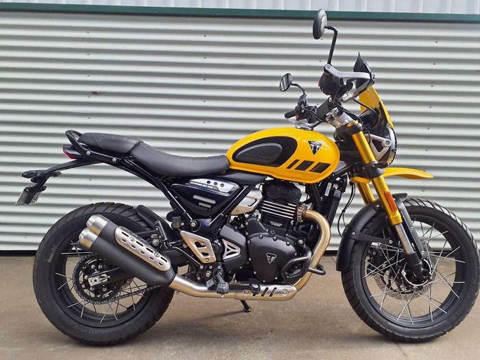 2026 Triumph Scrambler 400 XC Scrambler Yellow