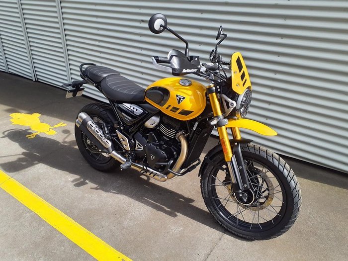 2026 Triumph Scrambler 400 XC Scrambler Yellow