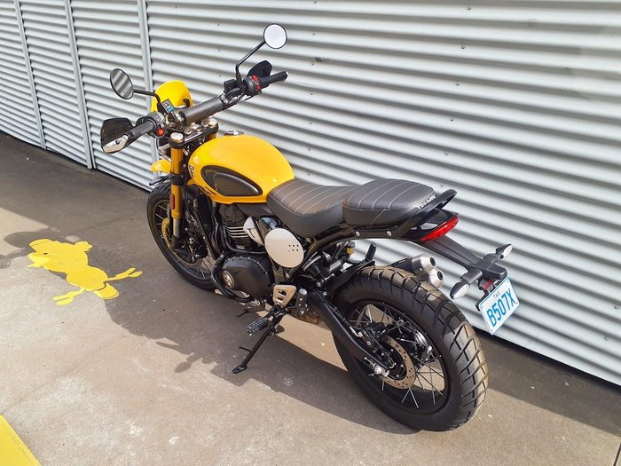 2026 Triumph Scrambler 400 XC Scrambler Yellow