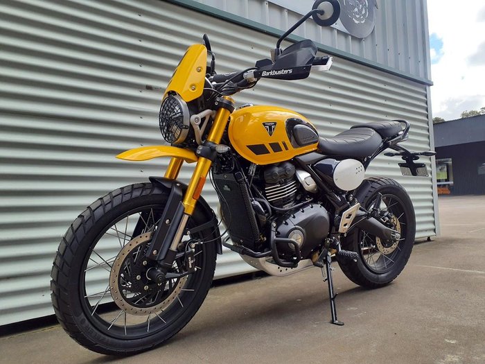 2026 Triumph Scrambler 400 XC Scrambler Yellow