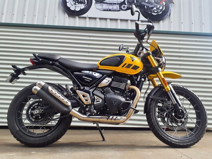 2026 Triumph Scrambler 400 XC Scrambler Yellow