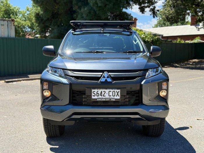 2022 Mitsubishi Triton GLX-R