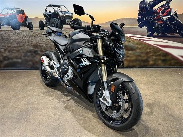 2024 BMW S 1000 R Sport