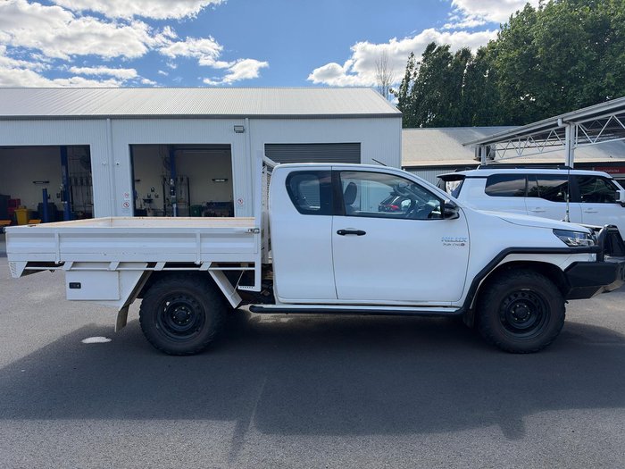 2021 Toyota Hilux SR