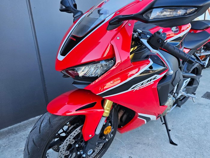 2017 Honda CBR1000RRA ABS Fireblade Fireblade Red