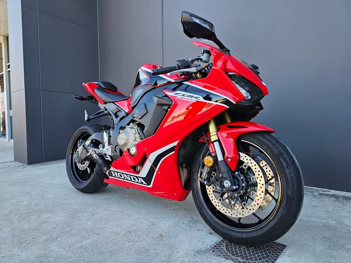 2017 Honda CBR1000RRA ABS Fireblade Fireblade Red