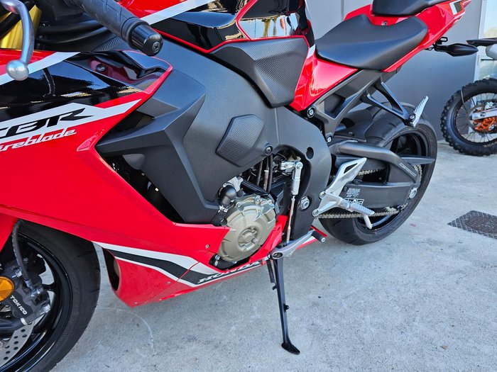 2017 Honda CBR1000RRA ABS Fireblade Fireblade Red