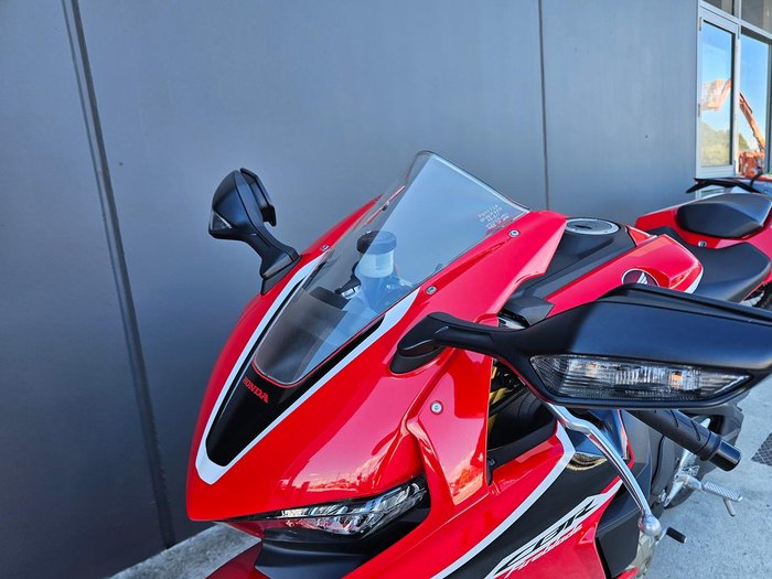 2017 Honda CBR1000RRA ABS Fireblade Fireblade Red