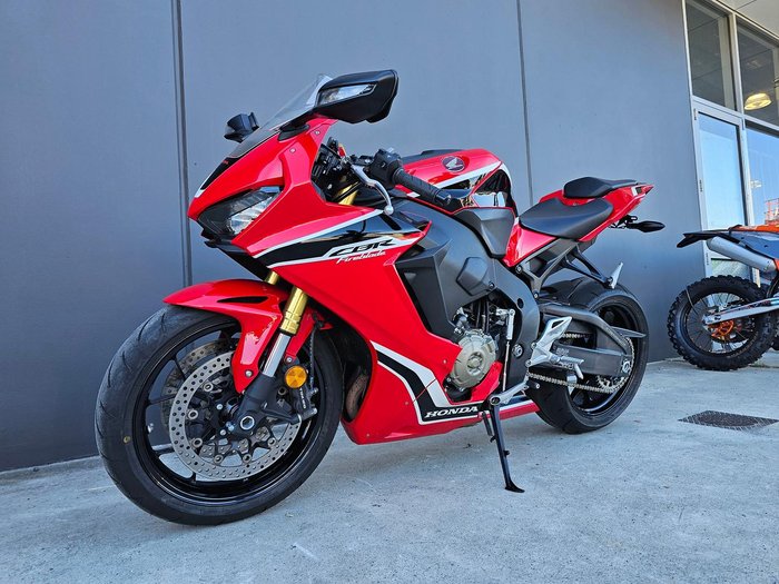 2017 Honda CBR1000RRA ABS Fireblade Fireblade Red