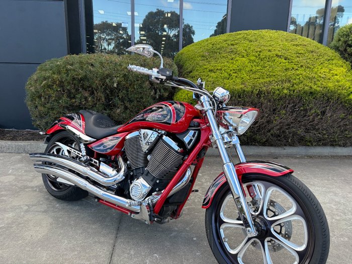 2010 VICTORY JACKPOT NESS CUSTOM